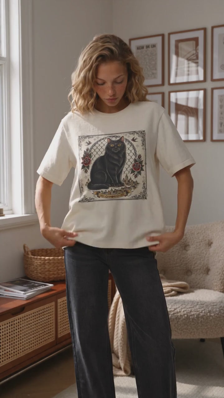 T-Shirt  | Black Cat Tarot